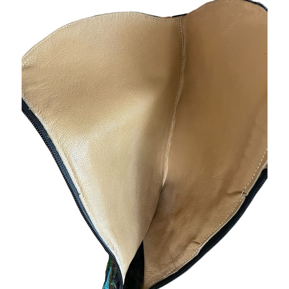 ARTEMIS ARTE Size 39 Black Velvet Floral Embroidered Back Zip Western-Style Boot - Picture 11 of 12